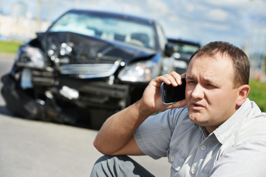 How to Deal with Insurance Companies After a Car Accident